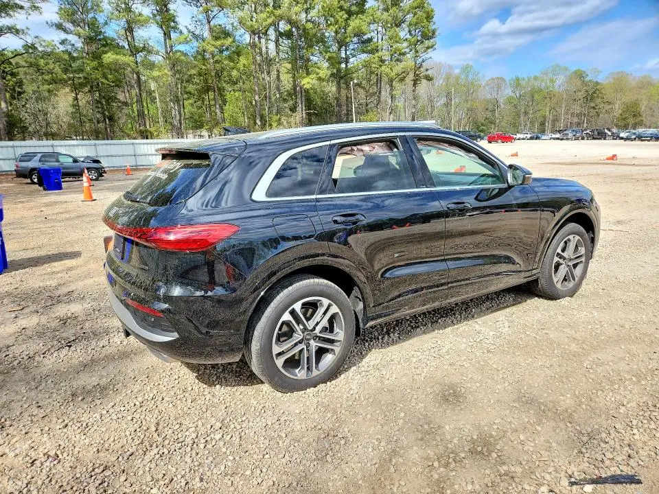 2025 AUDI Q5 PREMIUM  