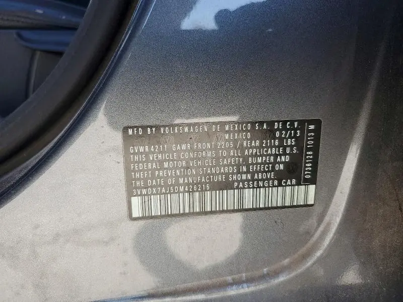 2013 VOLKSWAGEN JETTA SE  