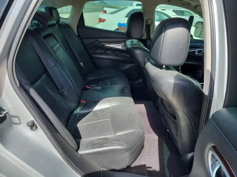 2012 INFINITI M35H BASE  