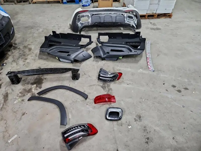 2026 MERCEDES-BENZ GLB 250 4MATIC  