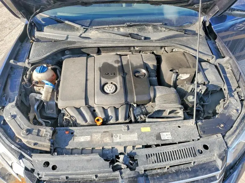 2012 VOLKSWAGEN PASSAT SE  
