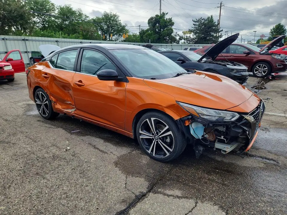 2022 NISSAN SENTRA SR  