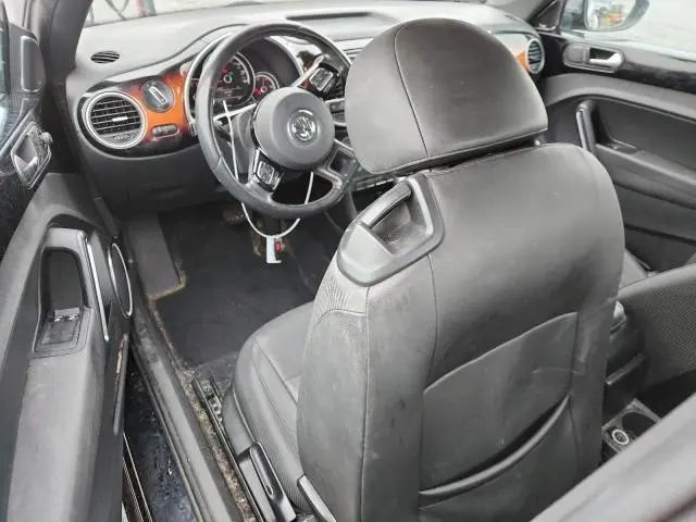 2013 VOLKSWAGEN BEETLE   