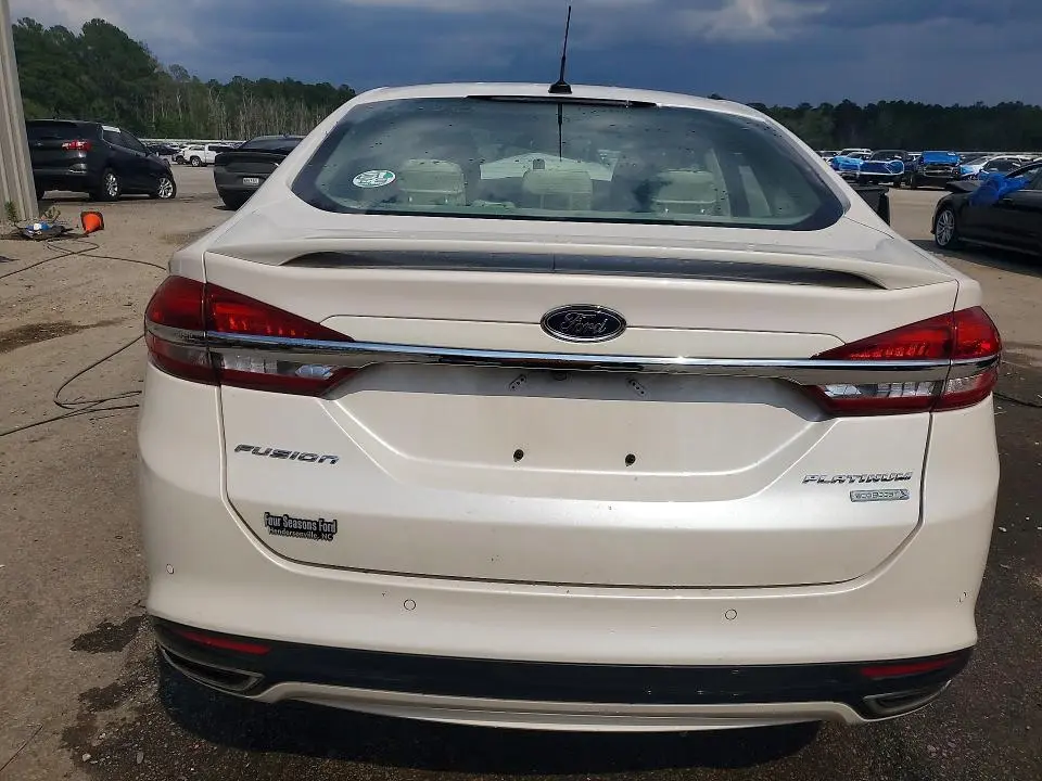 2018 FORD FUSION TITANIUM/PLATINUM  