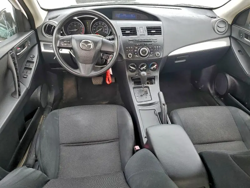 2013 MAZDA 3 I  