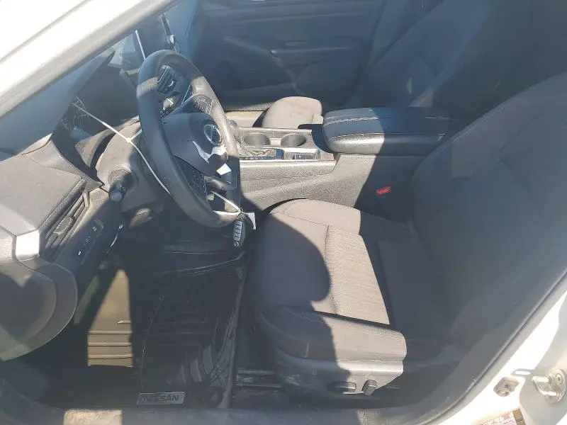 2021 NISSAN ALTIMA S  
