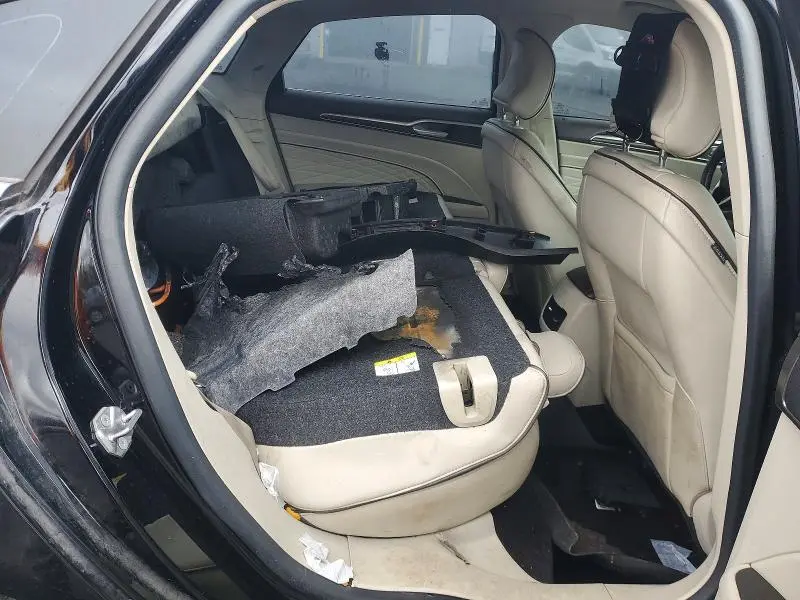 2017 FORD FUSION TITANIUM PHEV  