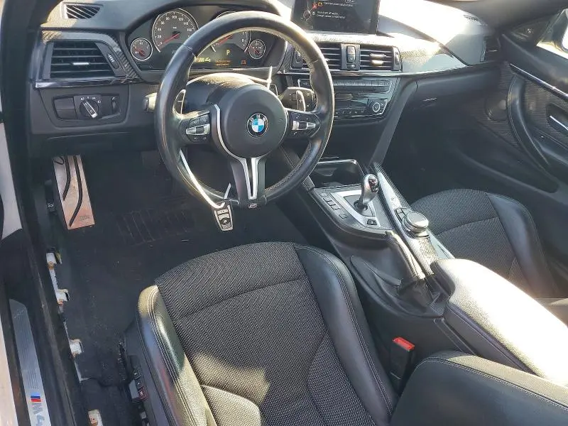 2015 BMW M4   