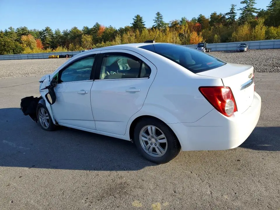 2015 CHEVROLET SONIC LT  