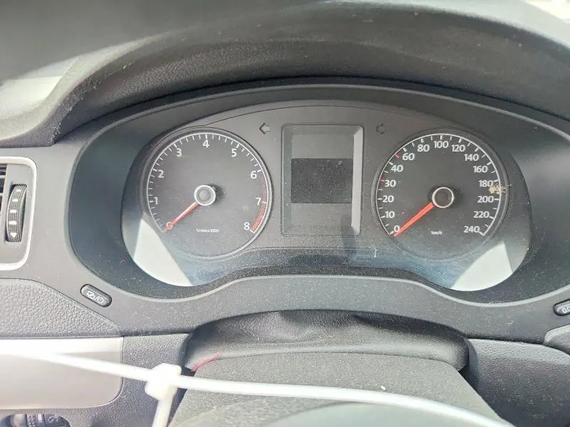 2014 VOLKSWAGEN JETTA SE  