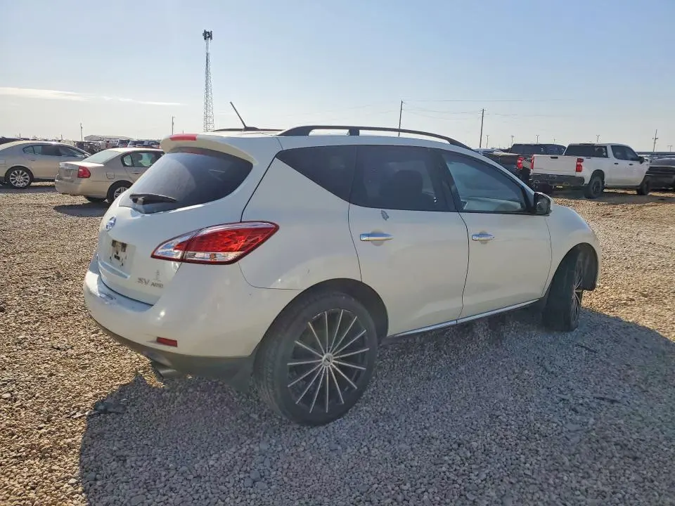 2011 NISSAN MURANO S  