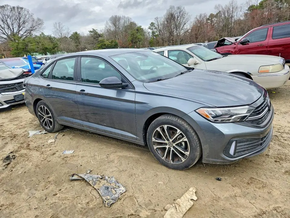 2023 VOLKSWAGEN JETTA SPORT  