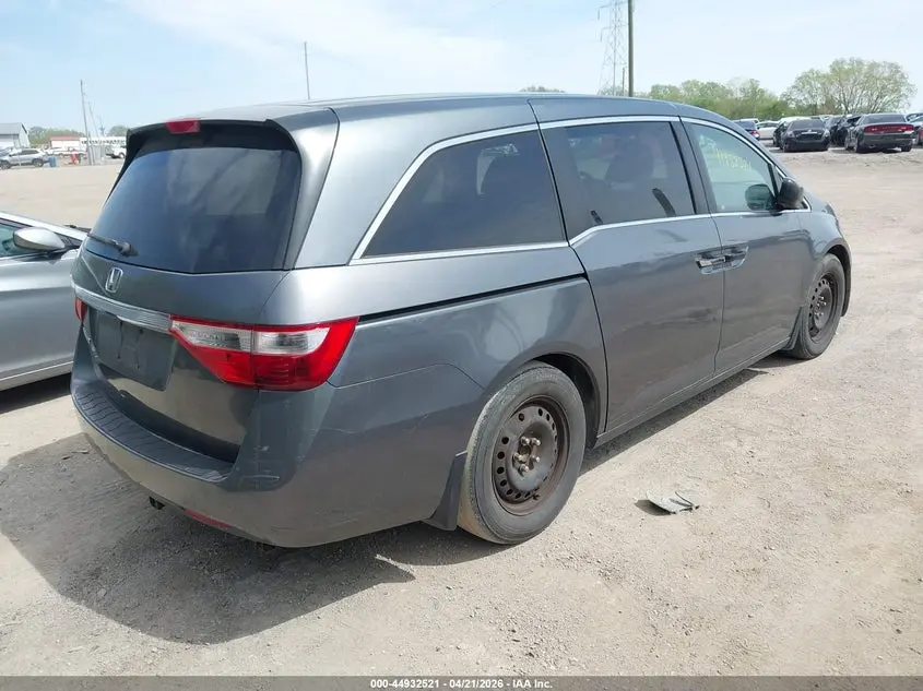 2011 HONDA ODYSSEY LX
