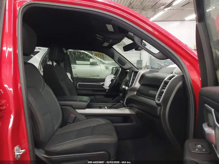 2020 RAM 1500 BIG HORN  4X4 5'7 BOX