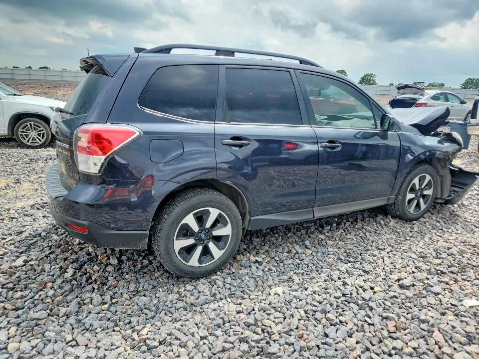 2018 SUBARU FORESTER   