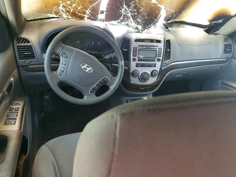 2011 HYUNDAI SANTA FE GLS  