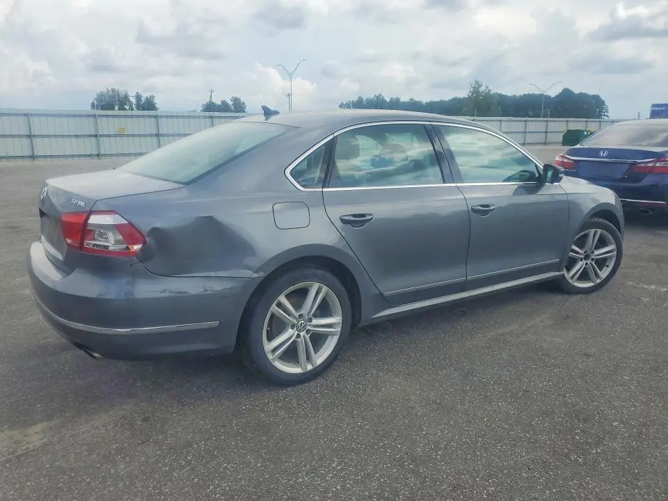 2013 VOLKSWAGEN PASSAT SEL  