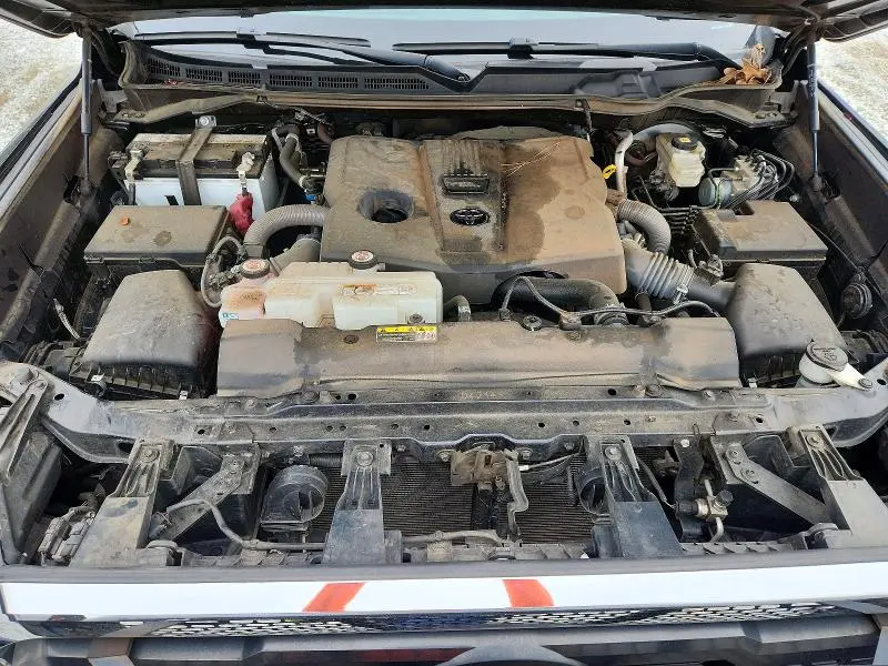 2023 TOYOTA TUNDRA SR5  