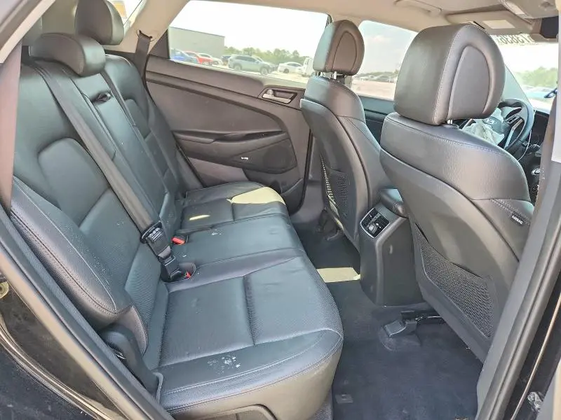 2018 HYUNDAI TUCSON SEL PLUS  
