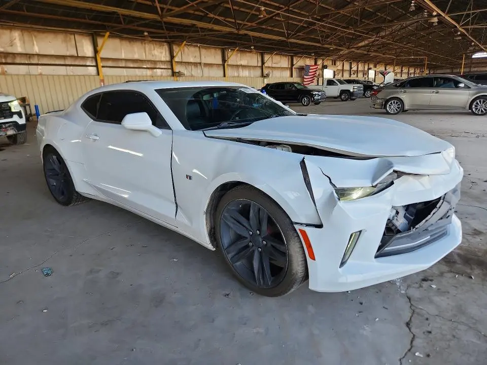 2018 CHEVROLET CAMARO LT  