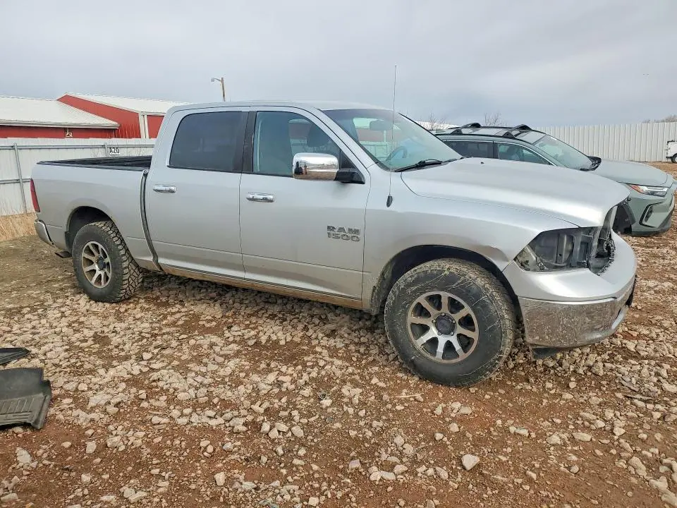 2014 RAM 1500 SLT  