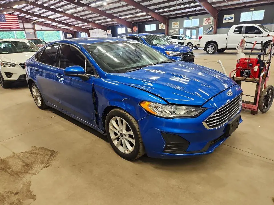 2019 FORD FUSION SE  