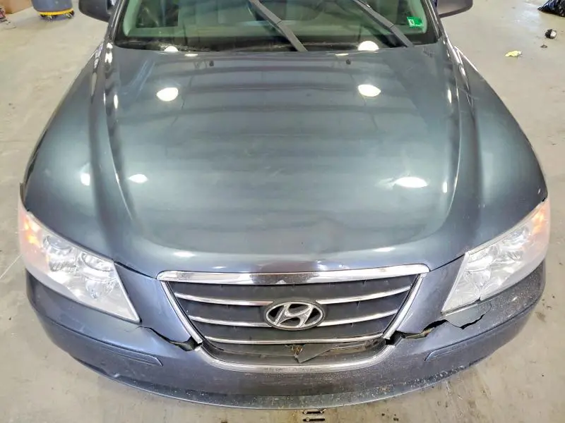 2010 HYUNDAI SONATA GLS  