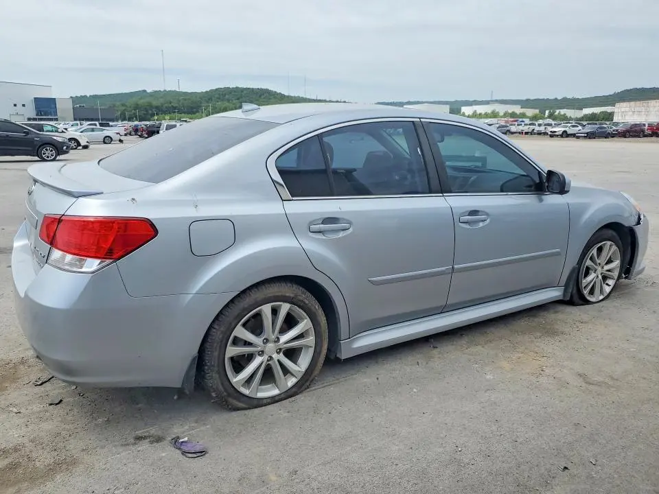 2013 SUBARU LEGACY 3.6R LIMITED  