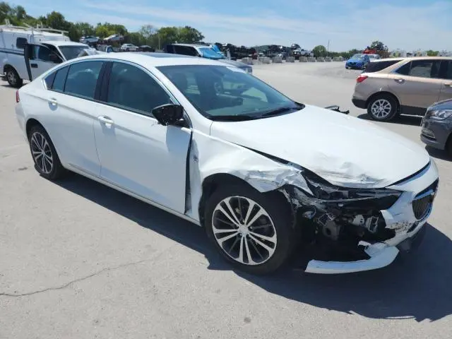 2019 BUICK REGAL ESSENCE  
