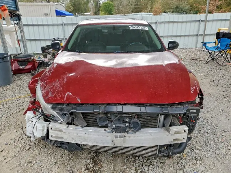 2019 NISSAN ALTIMA SR  