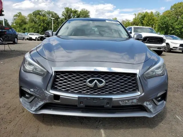 2018 INFINITI Q50 LUXE  