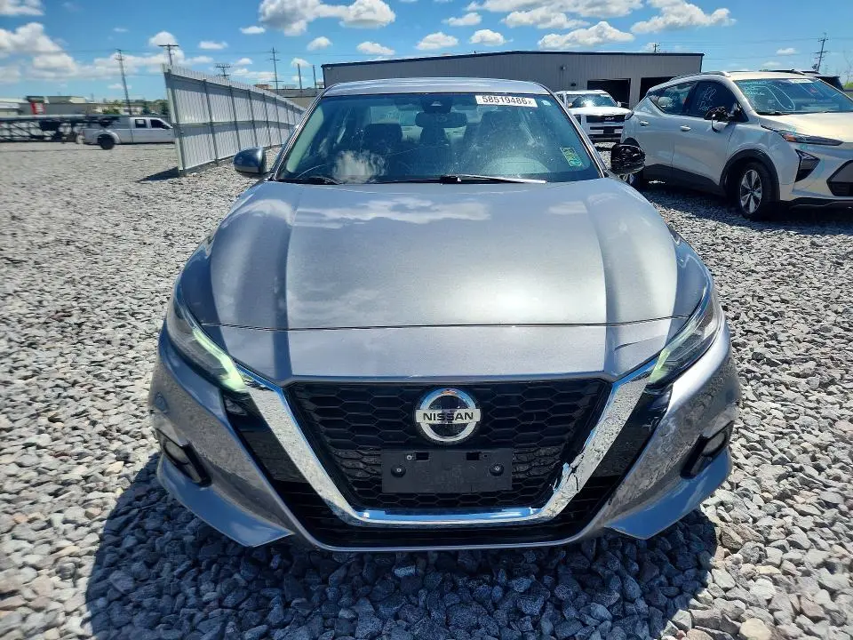 2019 NISSAN ALTIMA SL  