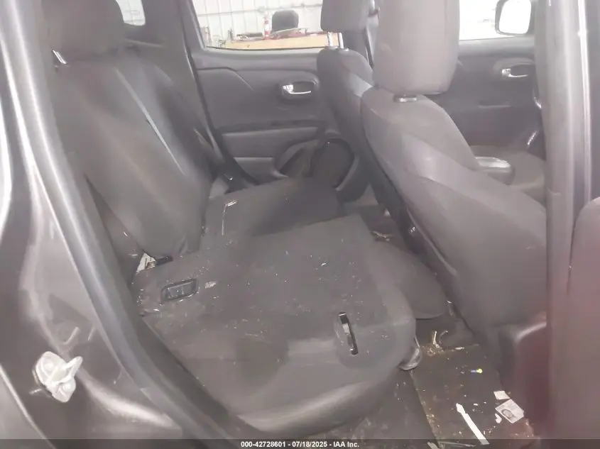 2018 JEEP RENEGADE ALTITUDE FWD