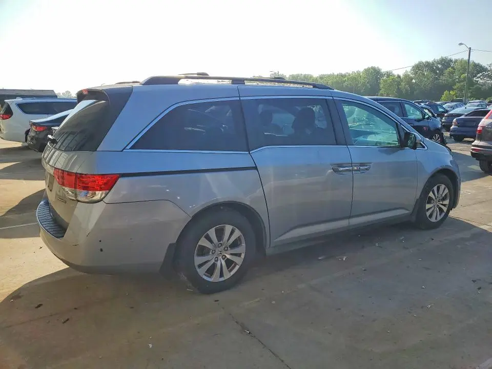 2016 HONDA ODYSSEY SE  