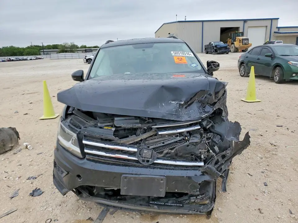 2020 VOLKSWAGEN TIGUAN S  