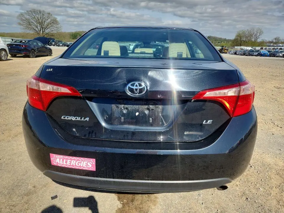2017 TOYOTA COROLLA LE  
