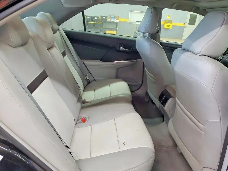 2014 TOYOTA CAMRY XLE  