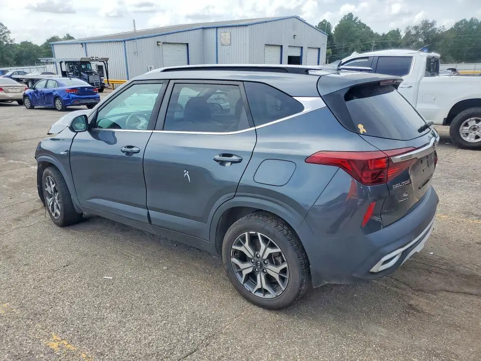 2021 KIA SELTOS EX  