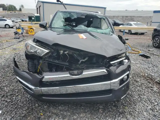 2018 TOYOTA 4RUNNER SR5/SR5 PREMIUM  