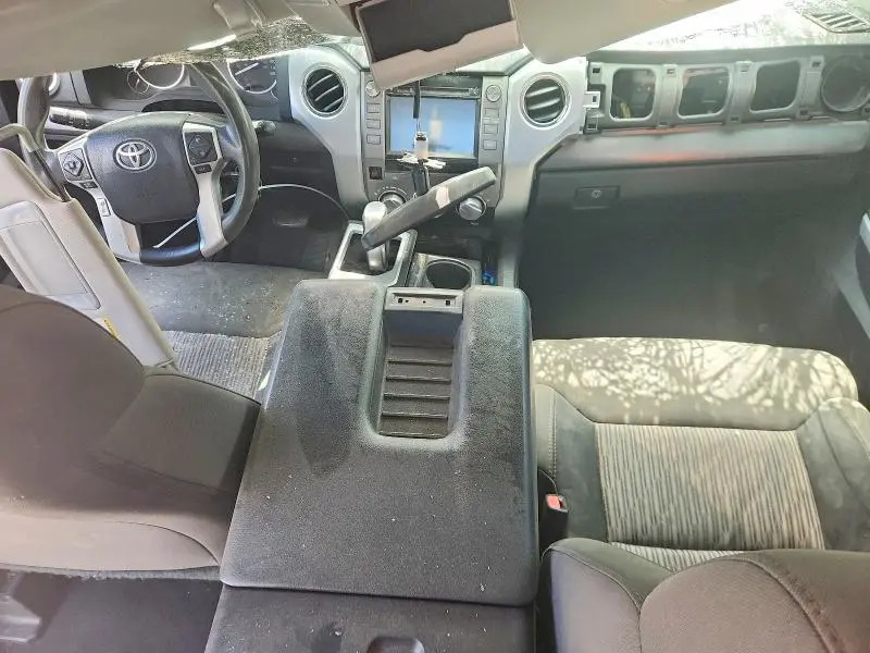 2015 TOYOTA TUNDRA SR5  