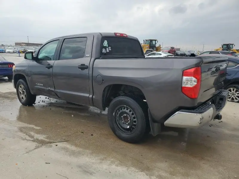 2016 TOYOTA TUNDRA CREWMAX SR5  