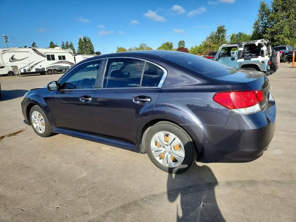 2013 SUBARU LEGACY 2.5I  