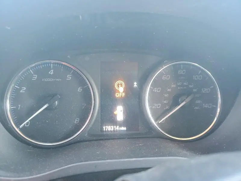 2017 MITSUBISHI OUTLANDER SE  