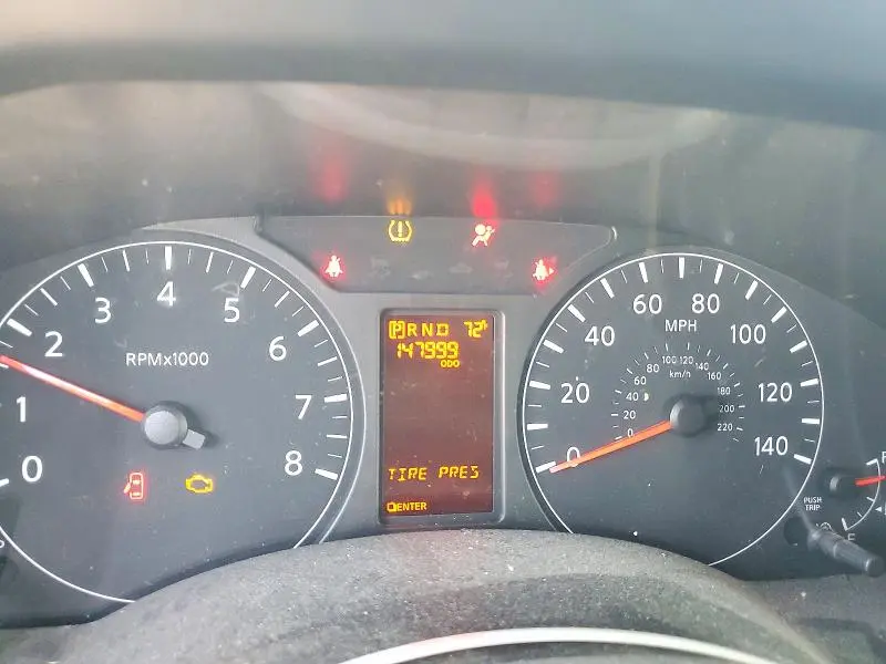 2014 NISSAN NV 2500  
