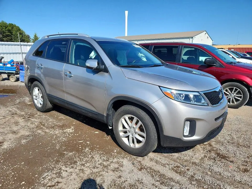 2014 KIA SORENTO LX  