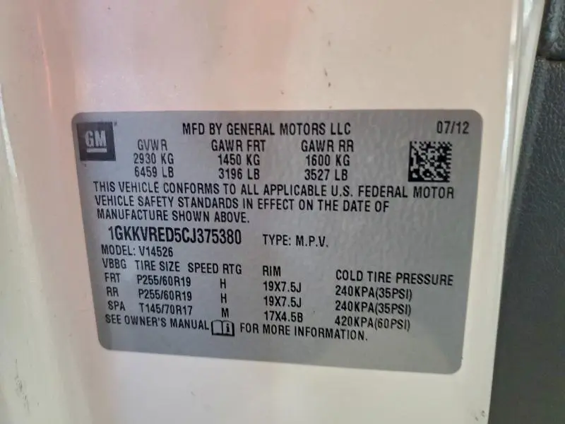 2012 GMC ACADIA SLT-1  