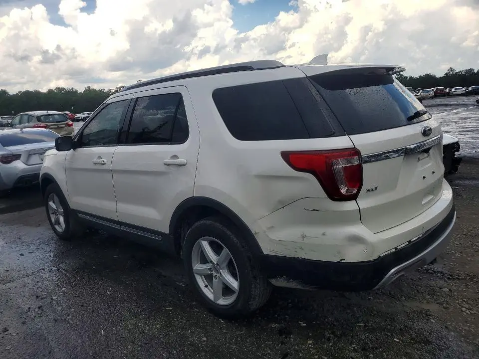 2016 FORD EXPLORER XLT  