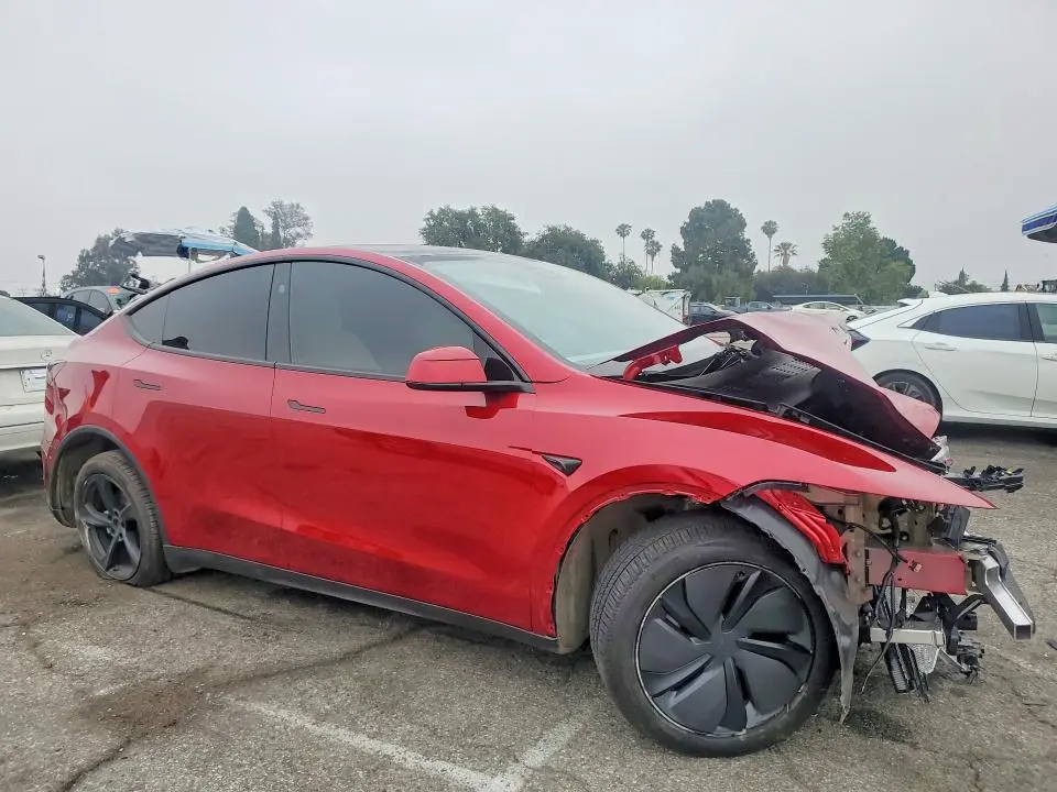 2026 TESLA MODEL Y   