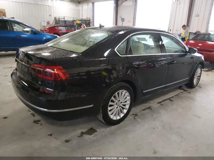 2017 VOLKSWAGEN PASSAT 1.8T SE