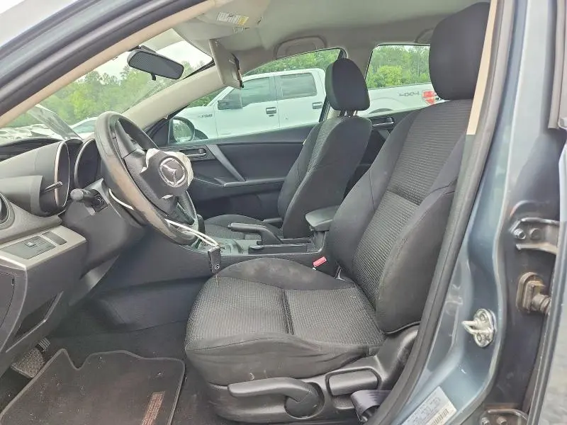 2013 MAZDA 3 I  